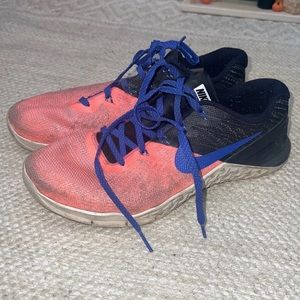 Womens metcons